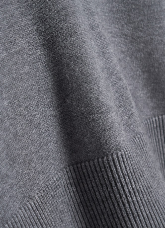 Джемпер с воротником-стойкой