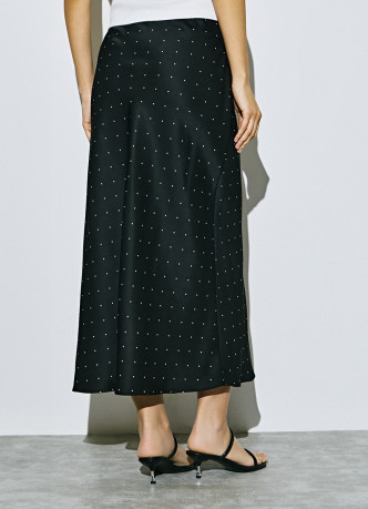 Сатиновая юбка миди А-силуэта