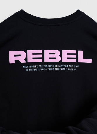 Объёмная футболка с принтом для мальчиков