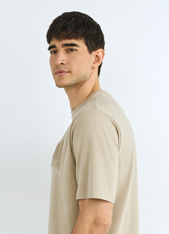 Футболка с принтом