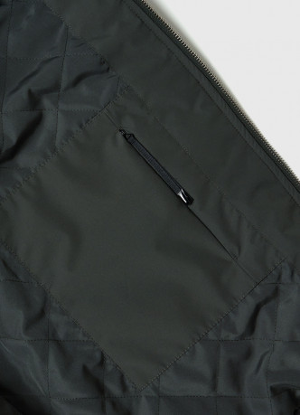 Утеплённый бомбер