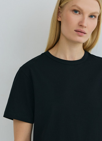 Базовая футболка