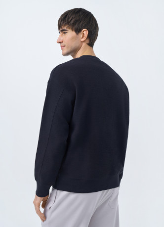 Свитшот с вышивкой