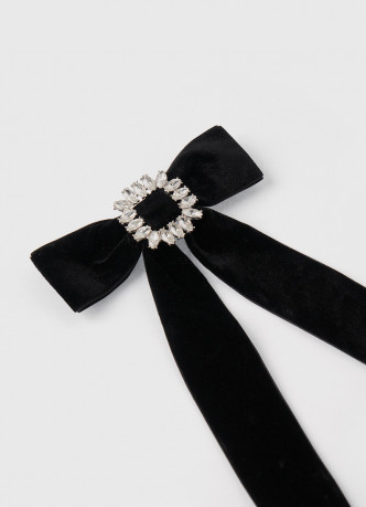 Бархатная заколка-бант
