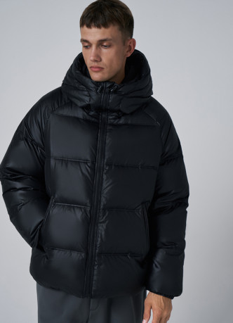 Пуховик с утеплителем из натурального пуха