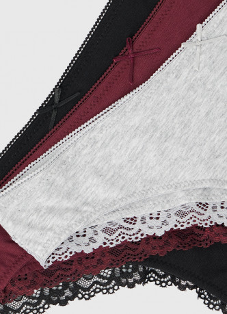 Трусы-бразилиана с кружевом, 3 шт.