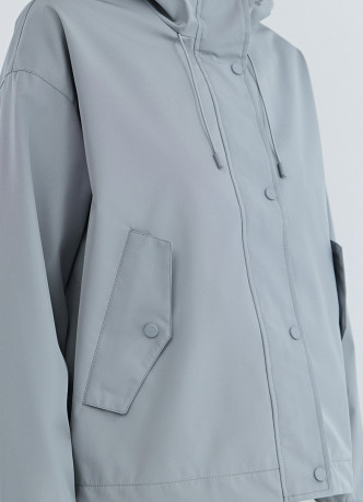 Легкая куртка