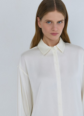 Блузка из сатина