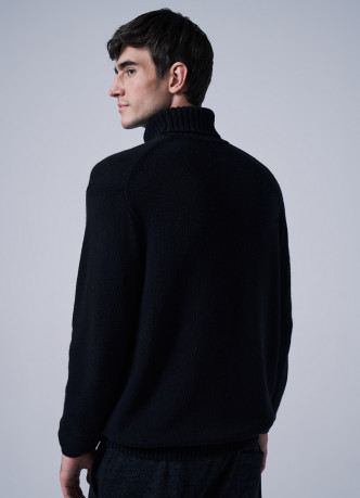 Базовый свитер с добавлением шерсти