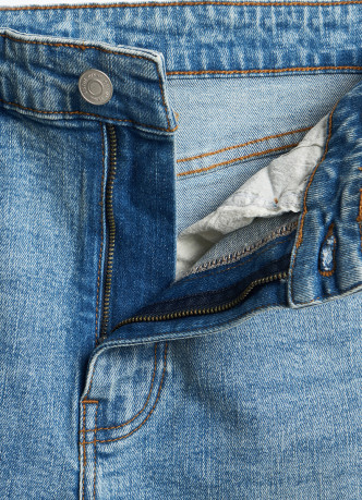 Джинсы Bootcut с высокой посадкой