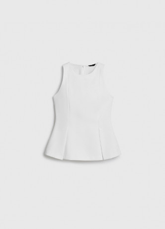 Топ с баской