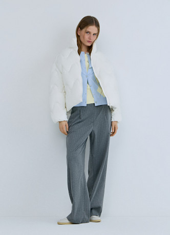 Короткая утеплённая куртка