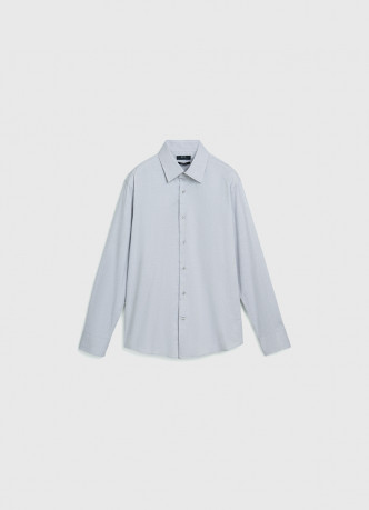 Рубашка из ткани шамбре