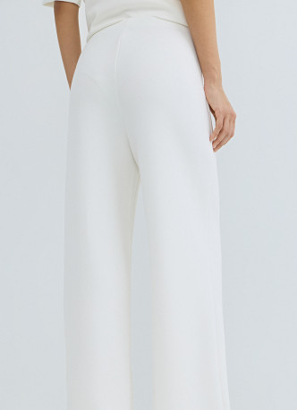 Брюки свободного кроя