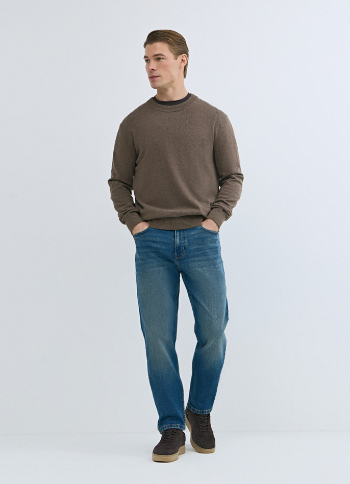 Зауженные джинсы