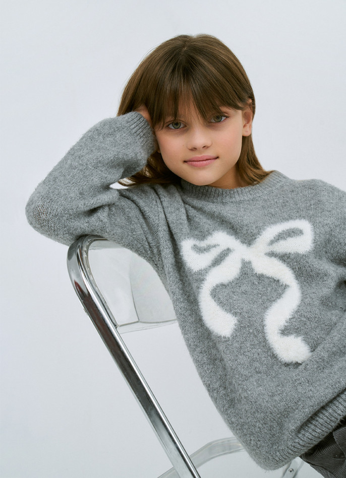 Вязаный джемпер для девочек