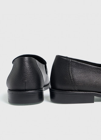 Лоферы из натуральной кожи