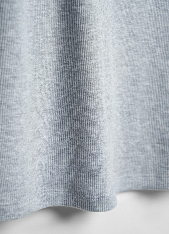 Футболка в рубчик