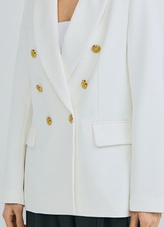 Двубортный приталенный жакет