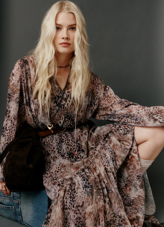 Шифоновое платье с принтом