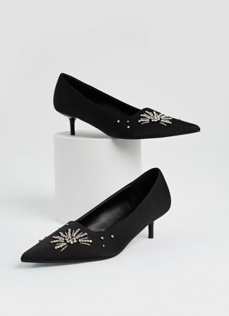 Сатиновые туфли-лодочки со стразами