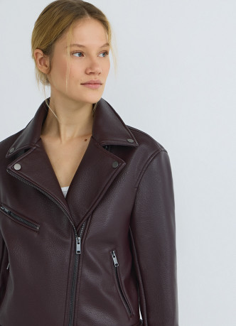 Куртка из искусственной кожи