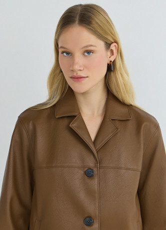 Куртка из искусственной кожи