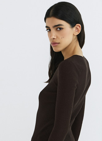 Приталенный джемпер с люрексом