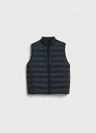 Ультралёгкий жилет с воротником-стойкой