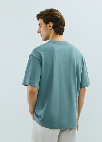 Футболка из плотного хлопка