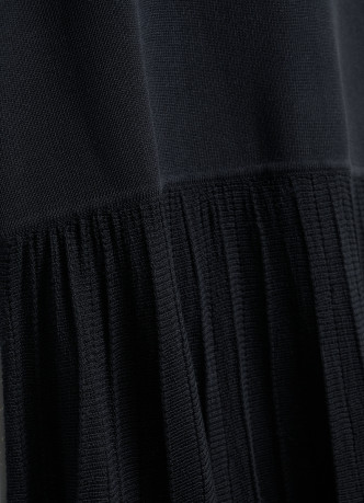 Вязаное платье с драпировкой