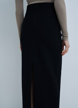 Прямая юбка миди