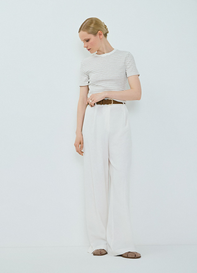Широкие брюки изо льна