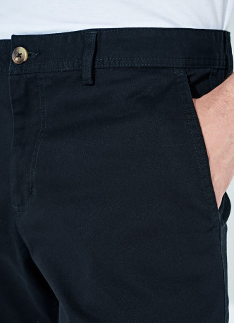 Базовые брюки Chino из твила