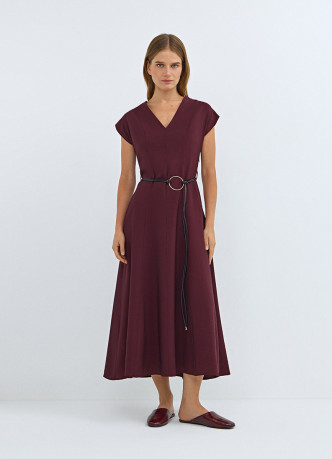 Платье миди с ремнем