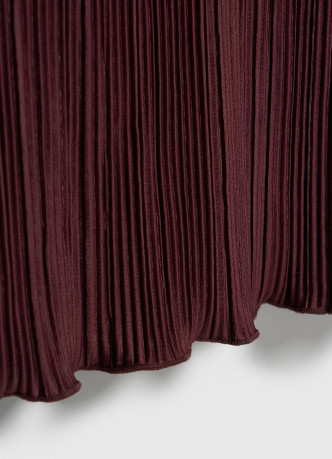 Трикотажное платье с ремнём