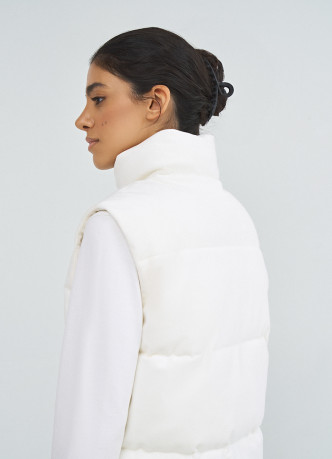 Вельветовый жилет