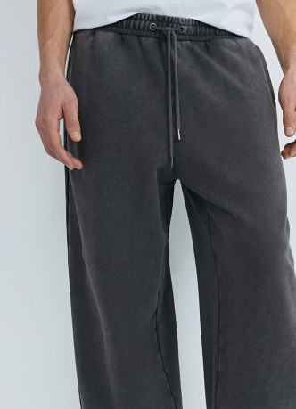 Трикотажные джоггеры с эффектом стирки