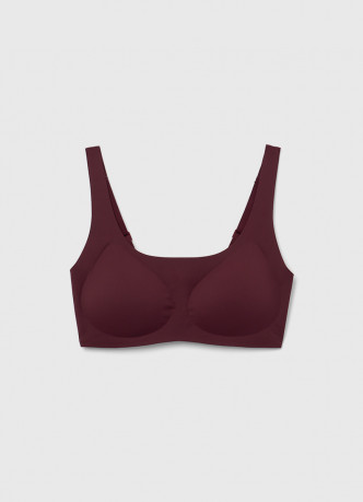 Бесшовный бюстгальтер с формованными чашками