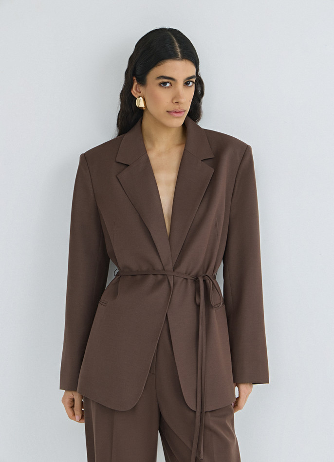 Жакет с поясом