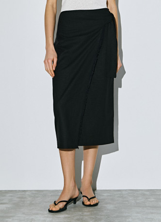 Миди-юбка на запах