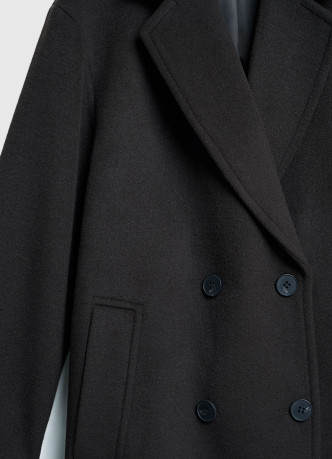 Длинное двубортное пальто из шерсти