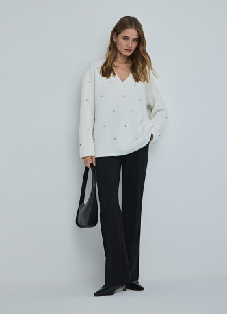 Джемпер со стразами