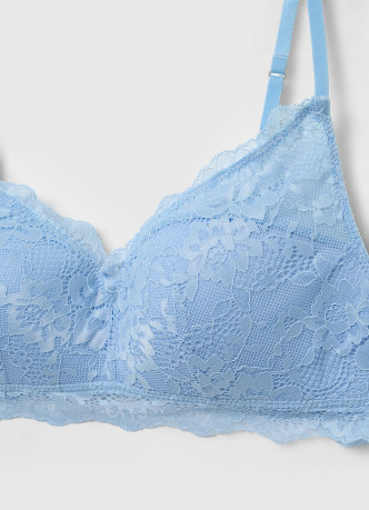 Бюстгальтер из кружева