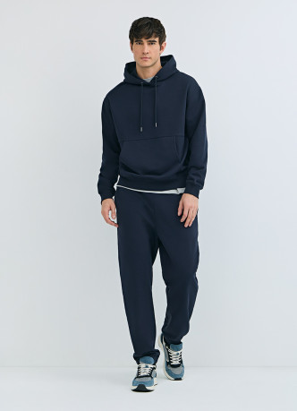 Базовое худи с карманом-кенгуру