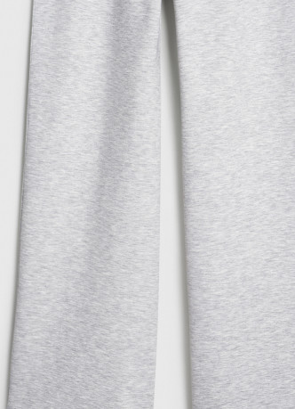 Брюки свободного кроя