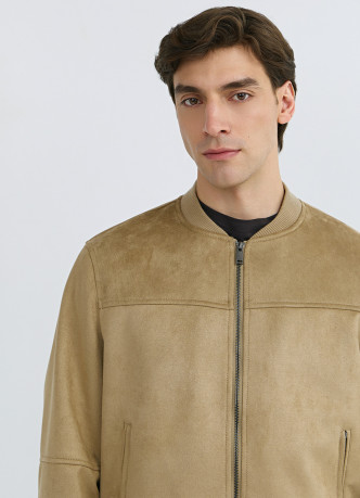 Бомбер из искусственной замши