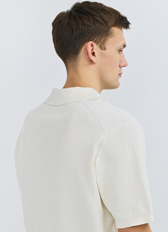 Поло из текстурной ткани