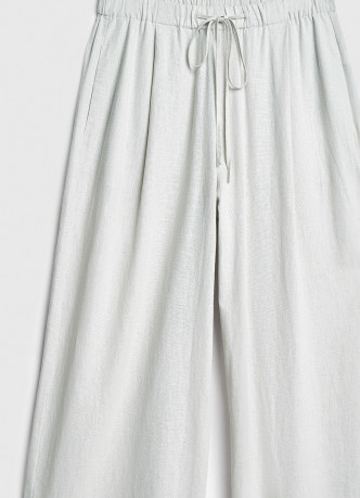 Широкие льняные брюки