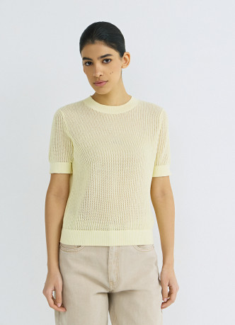 Ажурный джемпер с коротким рукавом